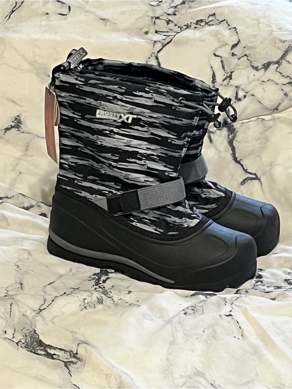 NWT Kid's Northside Frosty XT Waterproof Insulated Winter Snow Boot size 4